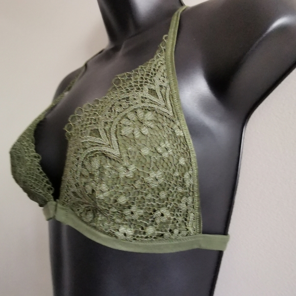 ANY 2 BRAS FOR$30 - Picture 2 of 4